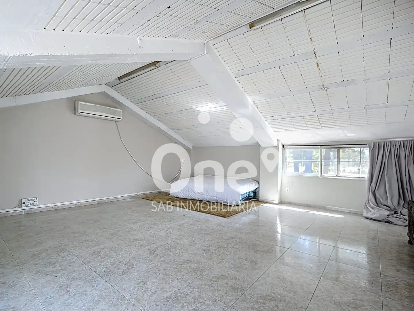 Houses for sale in L'Eliana  with Air Conditioner, Heating and Private garden