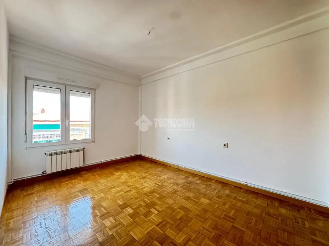 Habitación de Piso en venta en Alcobendas con Calefacción, Parquet y Alarma