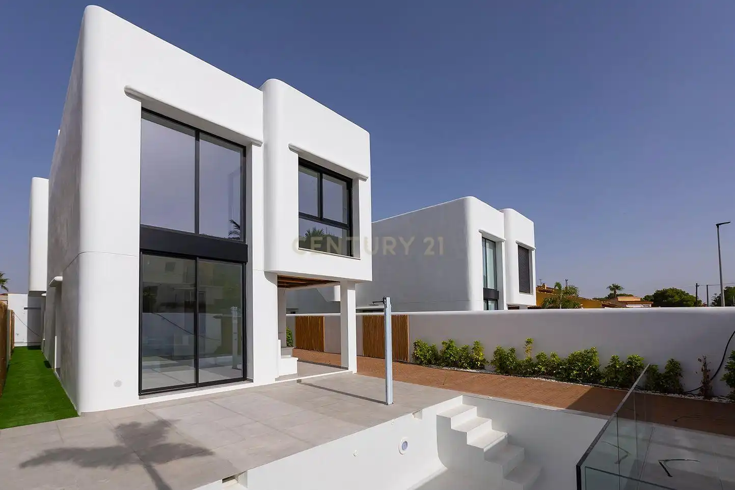 House for sale in Calle Albatros, Calle Morena y Calle Dolfi 2, imagen 2