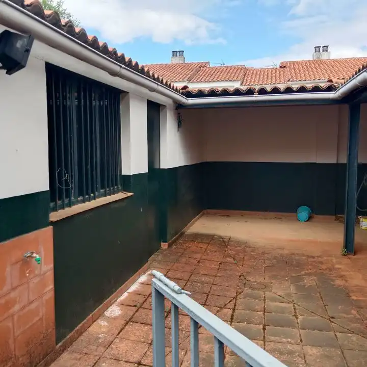 Aparcament de Casa o xalet en venda en Los Marines