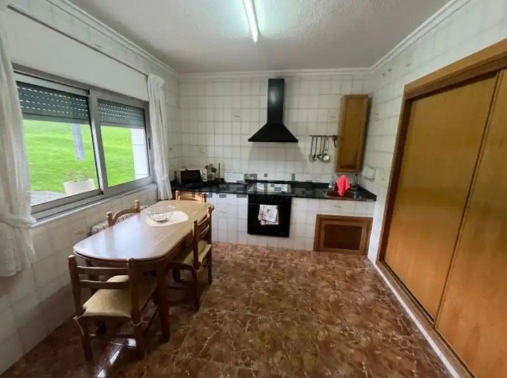 Cocina de Casa o chalet en venta en Miengo con Calefacción, Terraza y Trastero