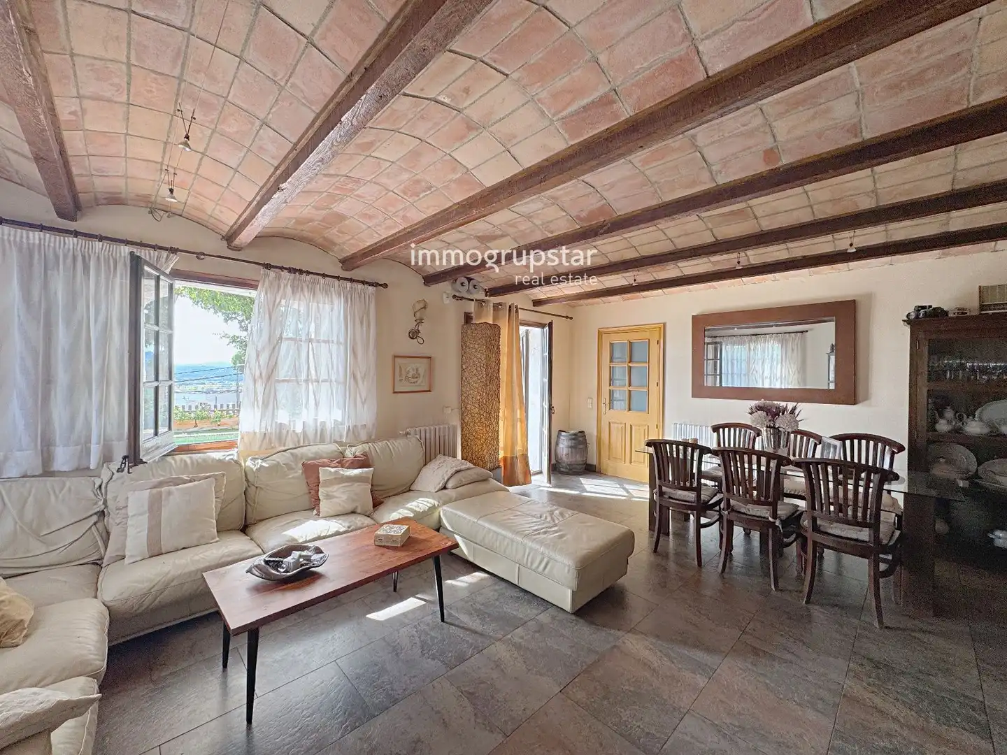 Sala de estar de Casa o chalet en venta en Castell d'Aro, Platja d'Aro i s'Agaró con Aire acondicionado, Calefacción y Terraza