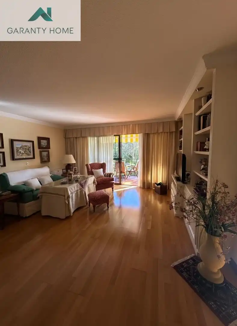 Detached house with pool for sale in Calle cerrado Calderón, imagen 5