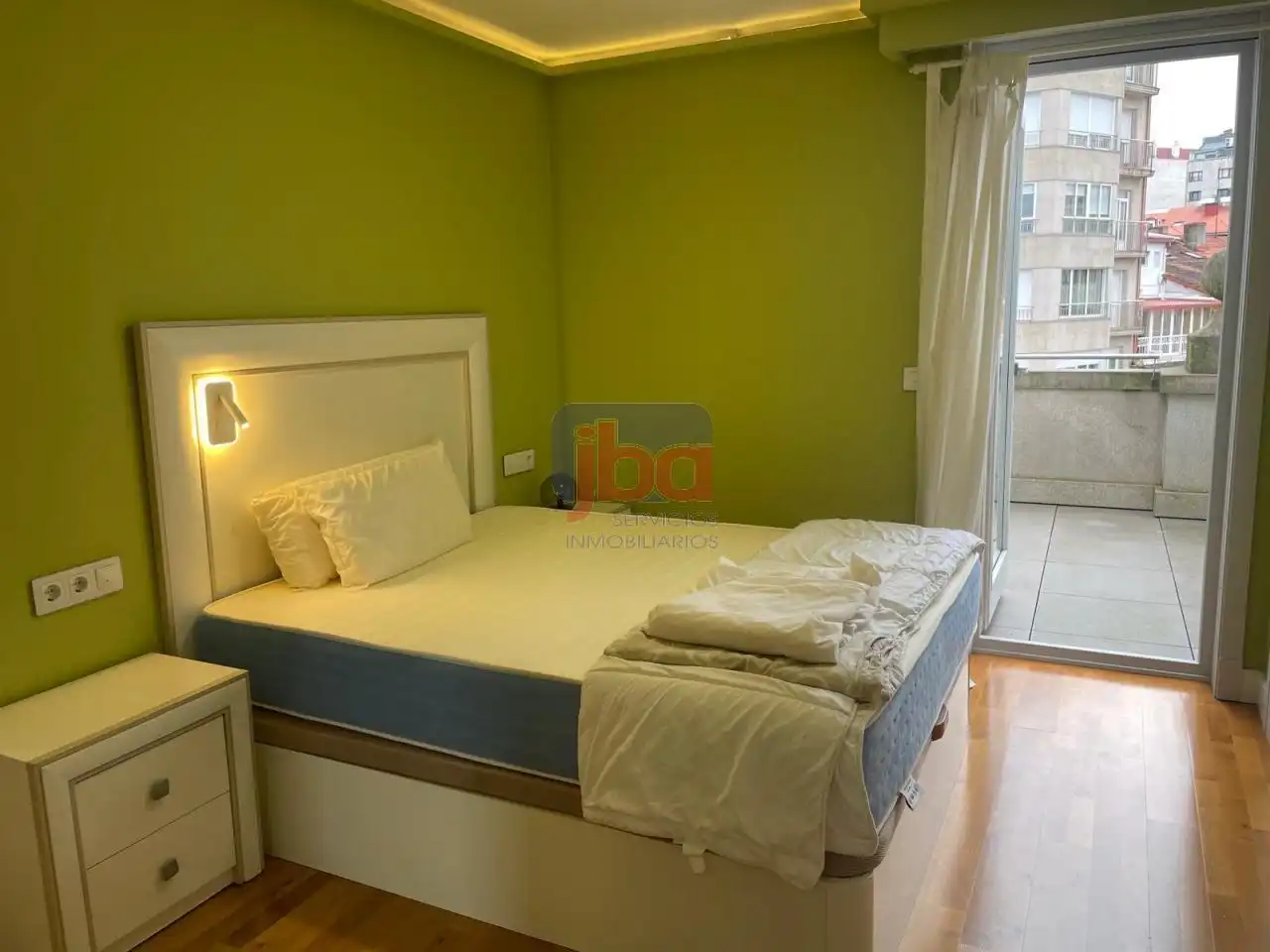 Schlafzimmer von Dachboden zur Miete in Ourense Capital  mit Heizung, Terrasse und Abstellraum