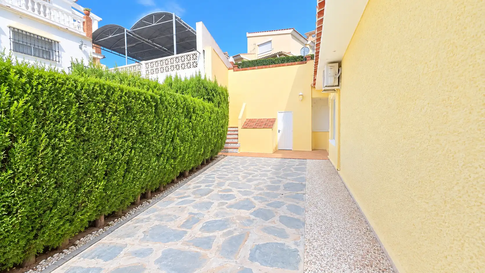 Exterior view of Houses for sale in Rincón de la Victoria  with Air Conditioner, Heating and Private garden