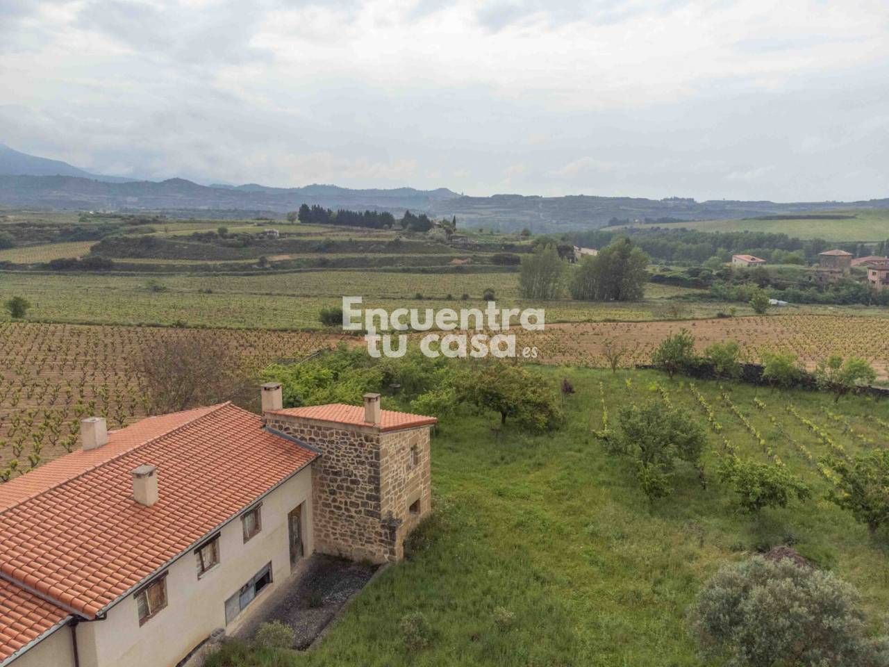 Finca rústica en venda en Briñas amb Jardí privat i Terrassa