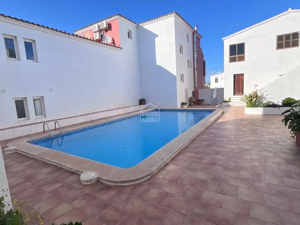 Schwimmbecken von Geschaftsraum zum Verkauf in Alaior mit Terrasse