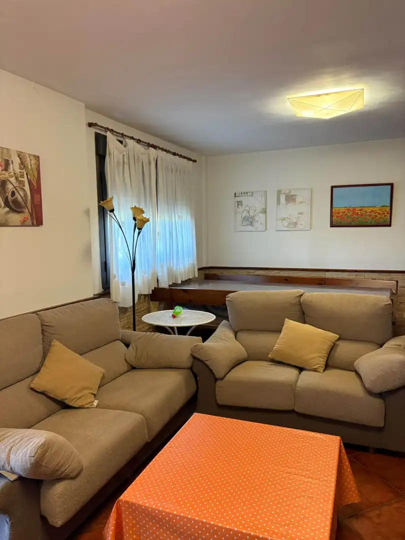 Sala de estar de Terreno en venta en Albelda de Iregua