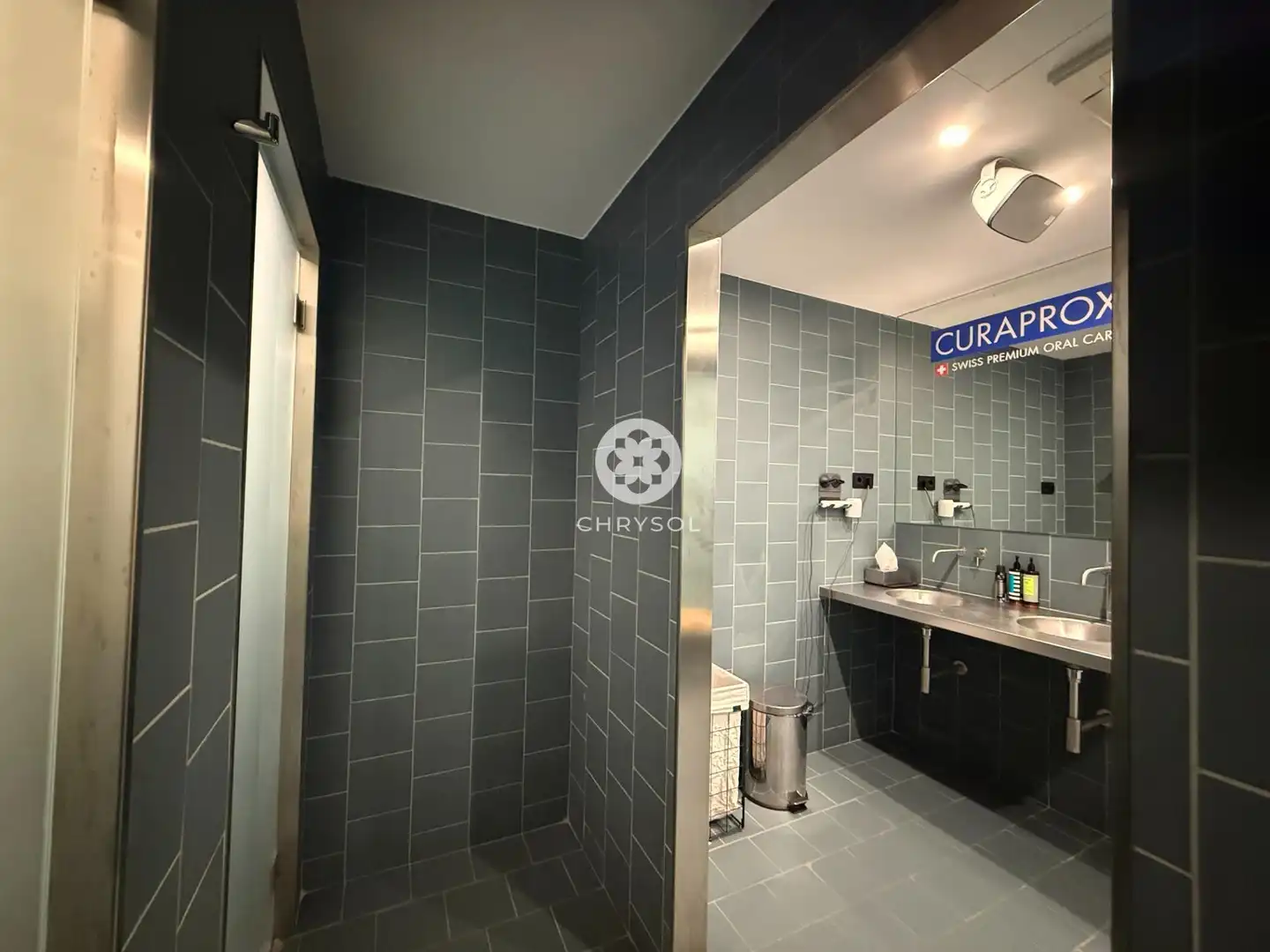 Baño de Local en venta en Barcelona con Aire acondicionado