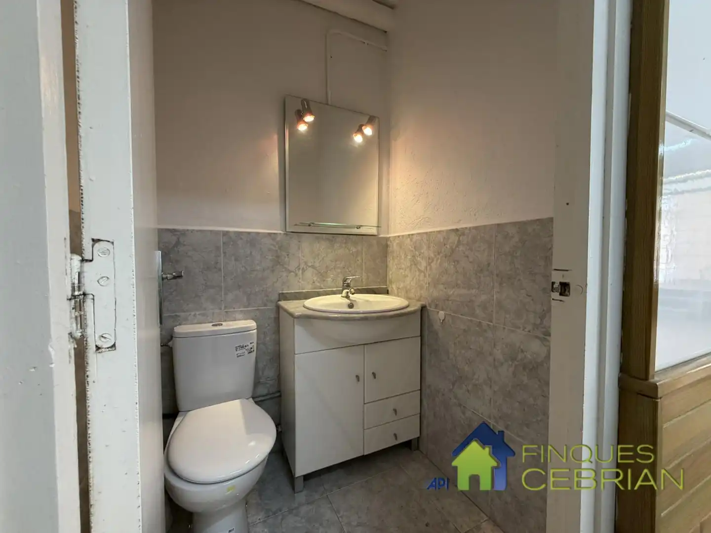 Baño de Local de alquiler en Alella