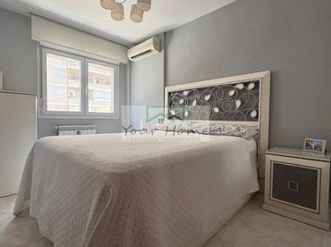Piso con ascensor en venta en Reyes Católicos