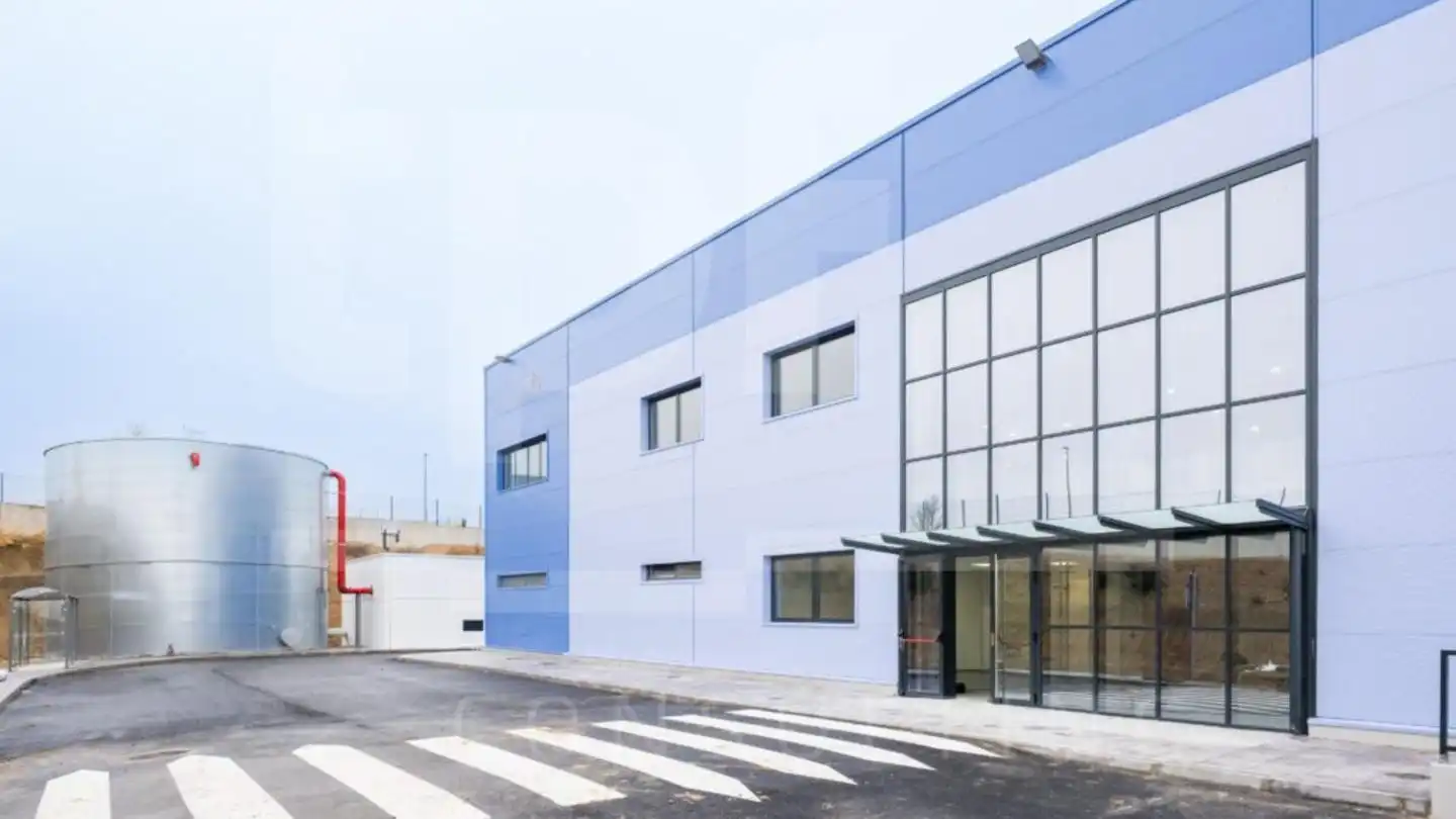 Außenansicht von Fabrikhallen zur Miete in Illescas