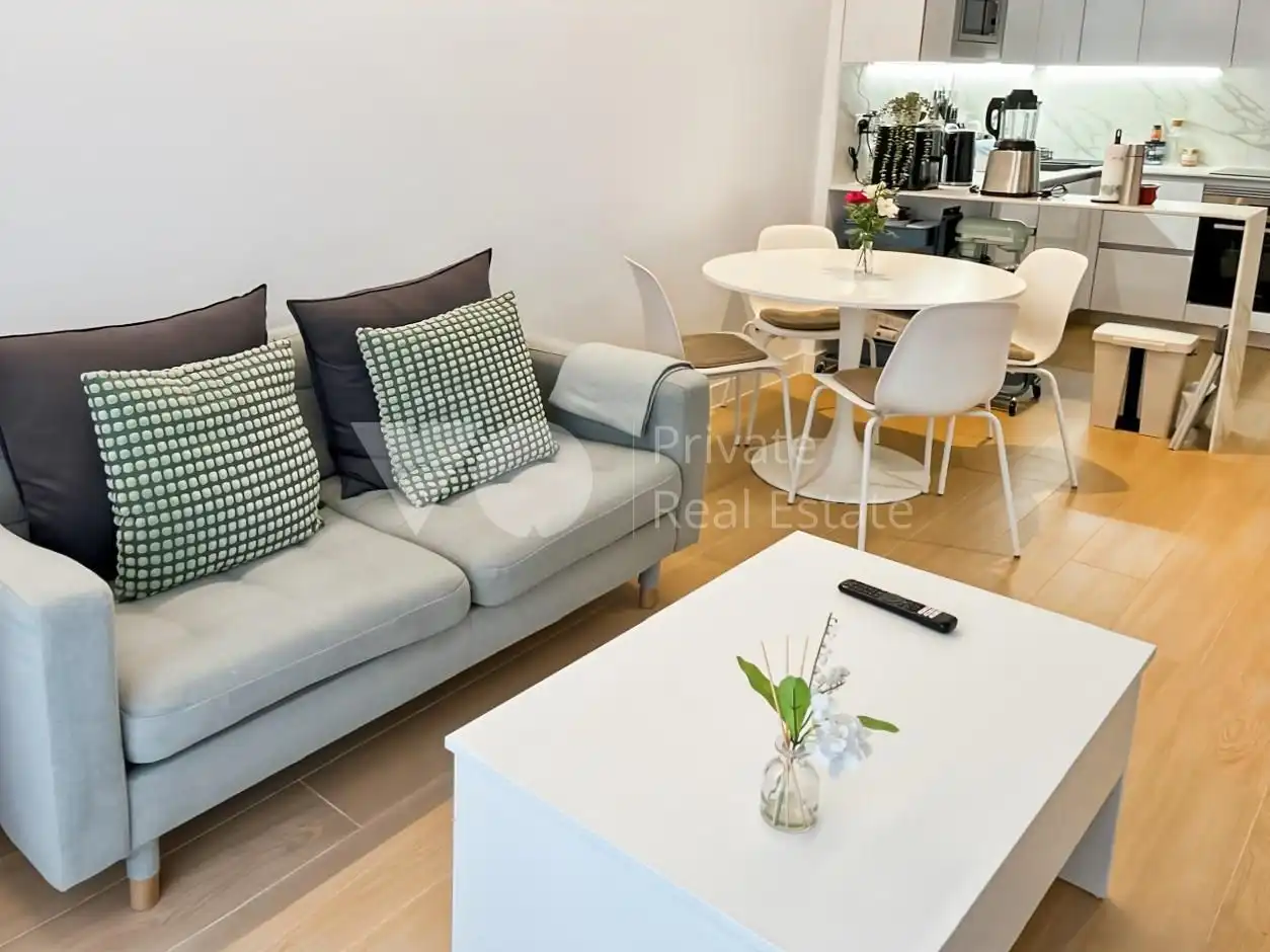 Living room of Flat for sale in Casco Antiguo