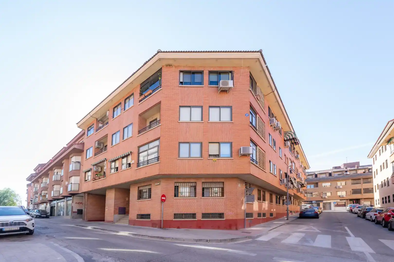 Vista exterior de Pis en venda en Las Rozas de Madrid amb Aire condicionat, Jardí privat i Forn