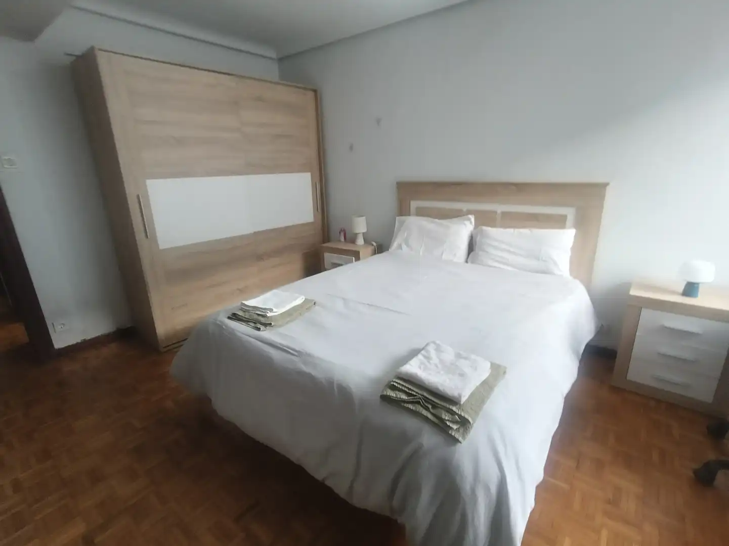Bedroom of Flat for sale in Torrelavega   with Heating, Parquet flooring and Storage room