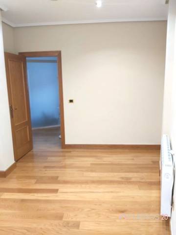 Oficina en Alquiler en Bagatza - San Vicente