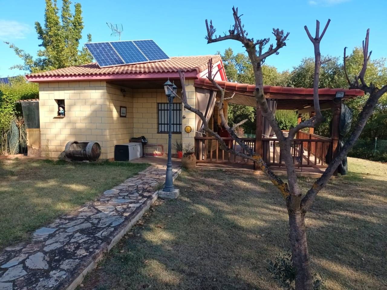 Vista exterior de Finca rústica en venta en Entrena con Calefacción, Jardín privado y Terraza