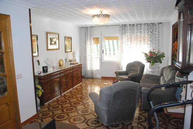 Casa-chalet en Venta en Centro