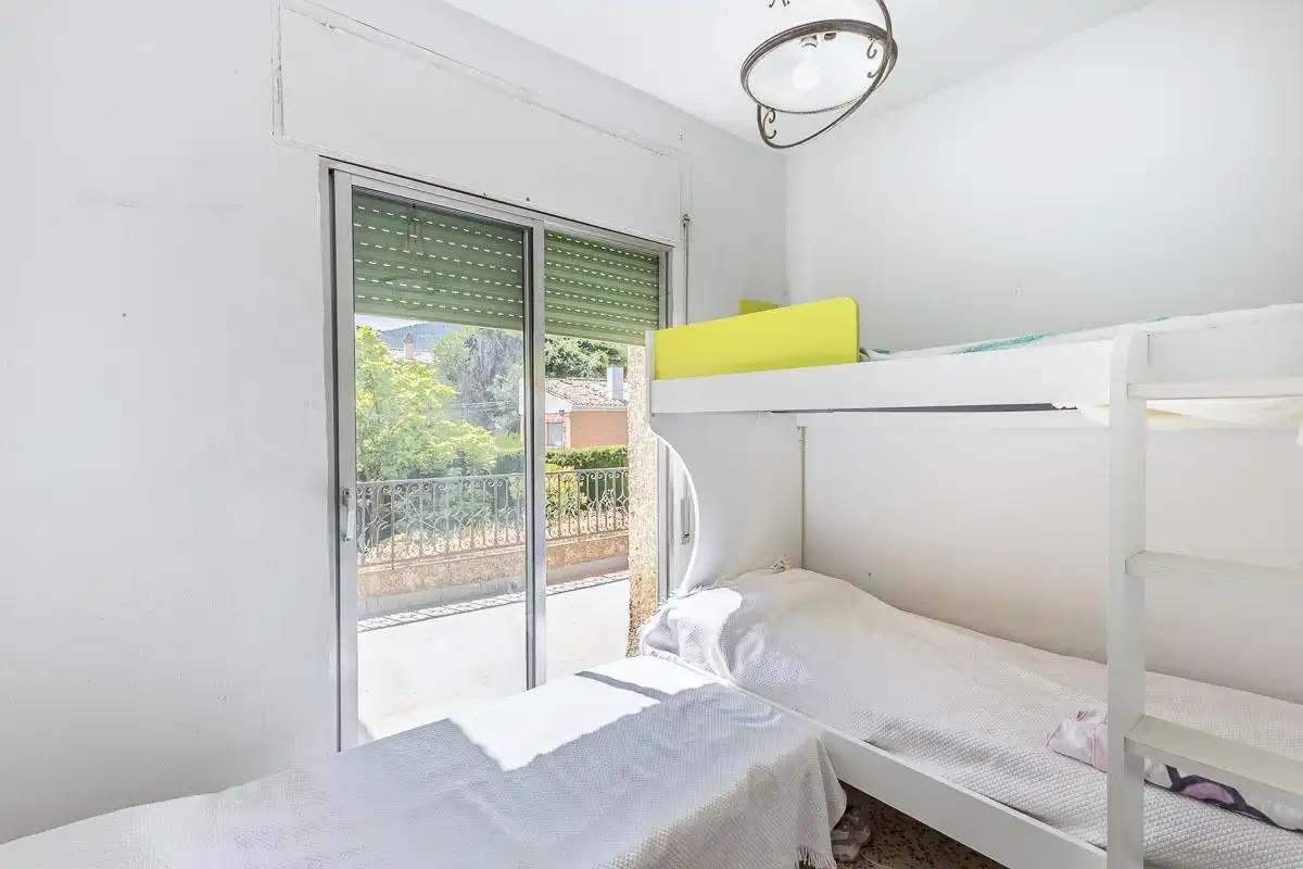 Dormitori de Casa o xalet en venda en Dílar amb Jardí privat, Terrassa i Traster