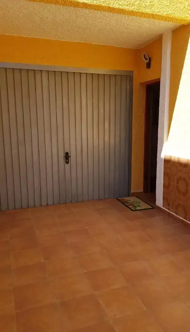Casa adosada en venda en Els Poblets amb Aire condicionat, Traster i Moblat