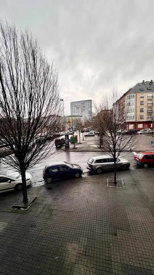 Außenansicht von Einfamilien-Reihenhaus zum Verkauf in Ferrol mit Heizung, Abstellraum und Alarm