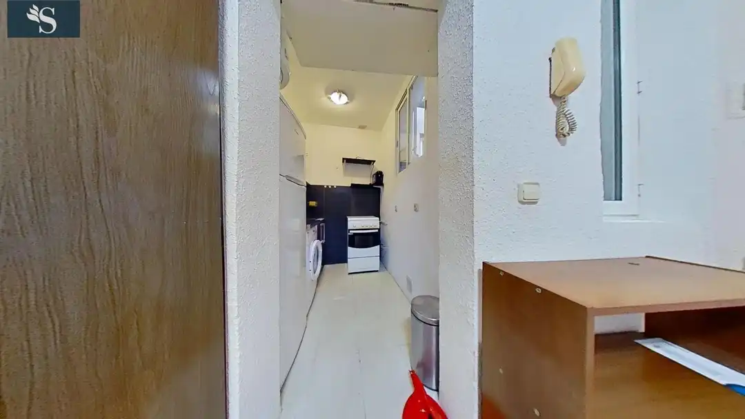 Cocina de Apartamento de alquiler en Madrid con Balcón y Alarma
