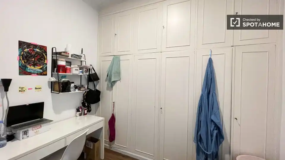 Habitación en Cuatro Caminos - Azca