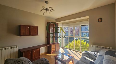 Foto 2 de Piso en venta en Caracter Kale Nagusia, 16, Villabona, Gipuzkoa