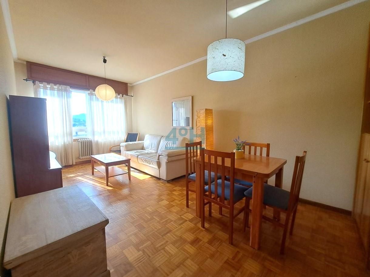 Living room of Study to rent in Barbadás  with Heating, Storage room and Furnished