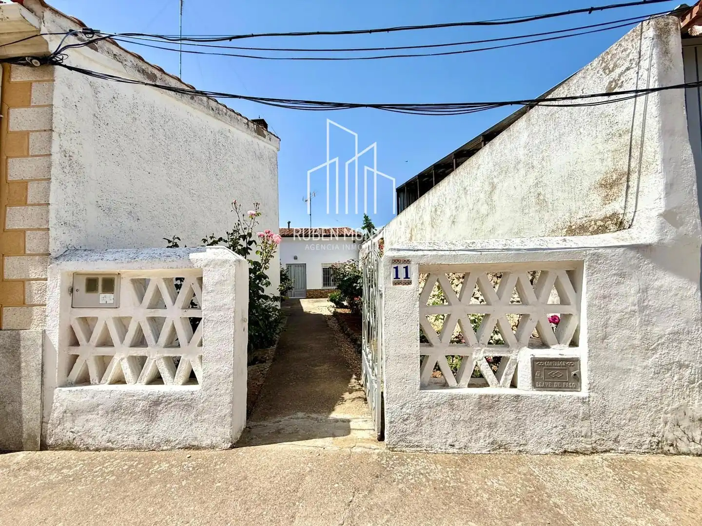 Exterior view of Houses for sale in Topas  with Private garden and Furnished