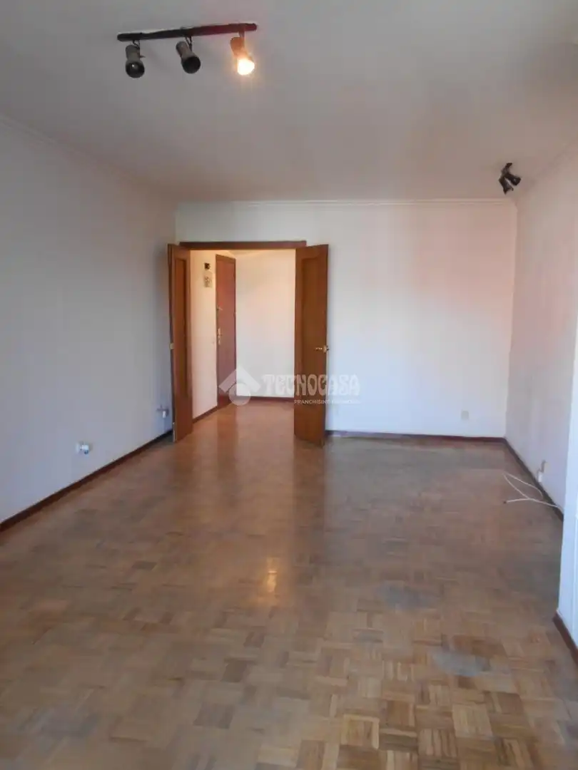 Living room of Flat for sale in Móstoles  with Heating, Parquet flooring and Terrace