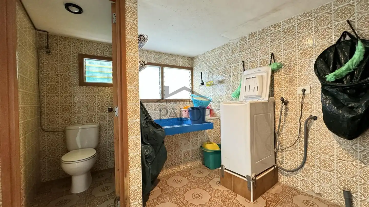 Bathroom of Houses for sale in La Pobla Llarga  with Private garden, Terrace and Storage room