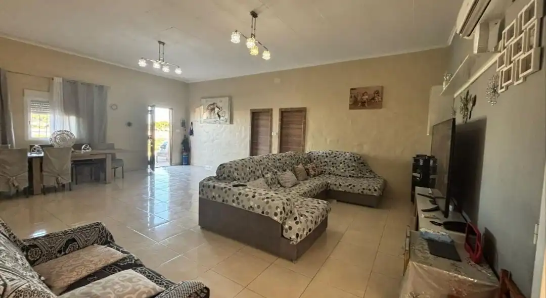 Country house for sale in Pedanías Oeste
