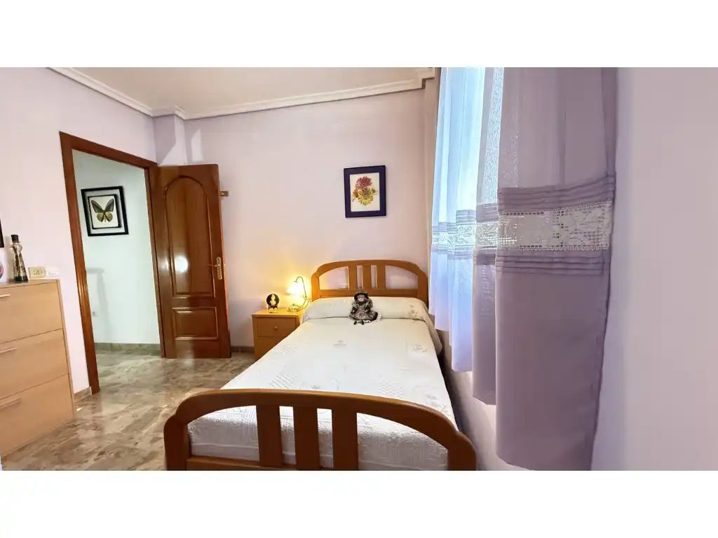 Habitación de Casa o chalet en venta en Córdoba con Terraza y Balcón