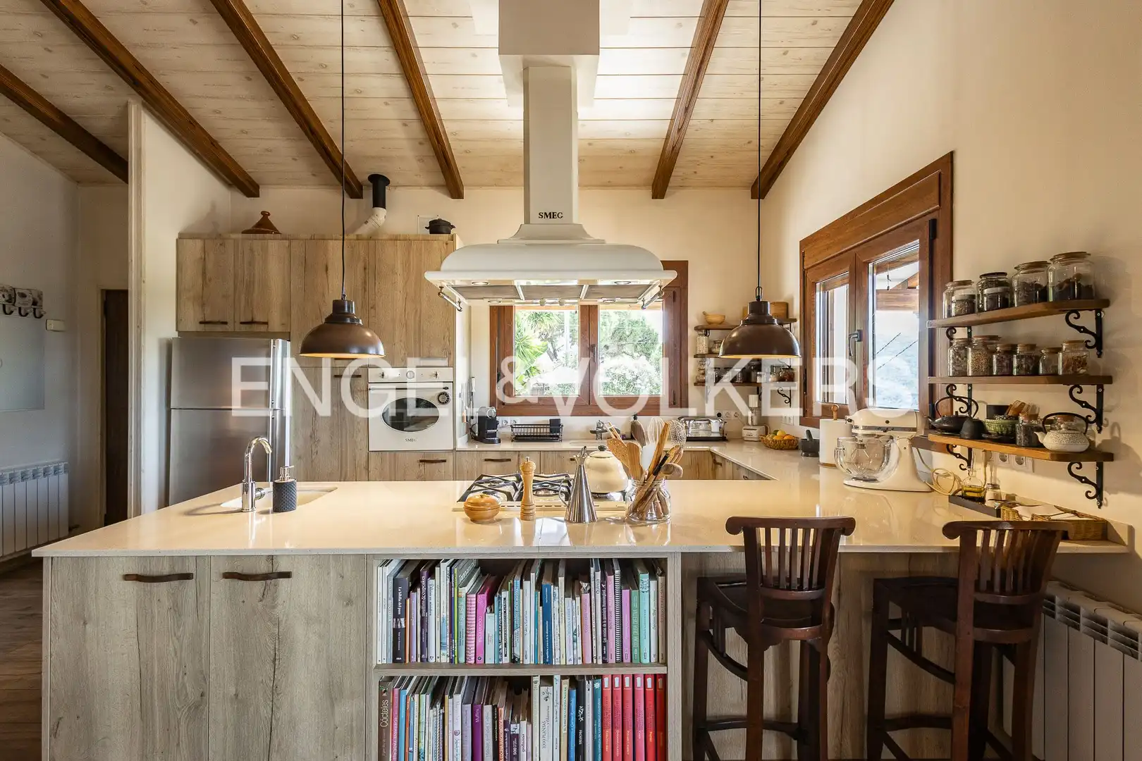 Cocina de Casa o chalet en venta en Vilanova del Vallès con Aire acondicionado, Calefacción y Jardín privado