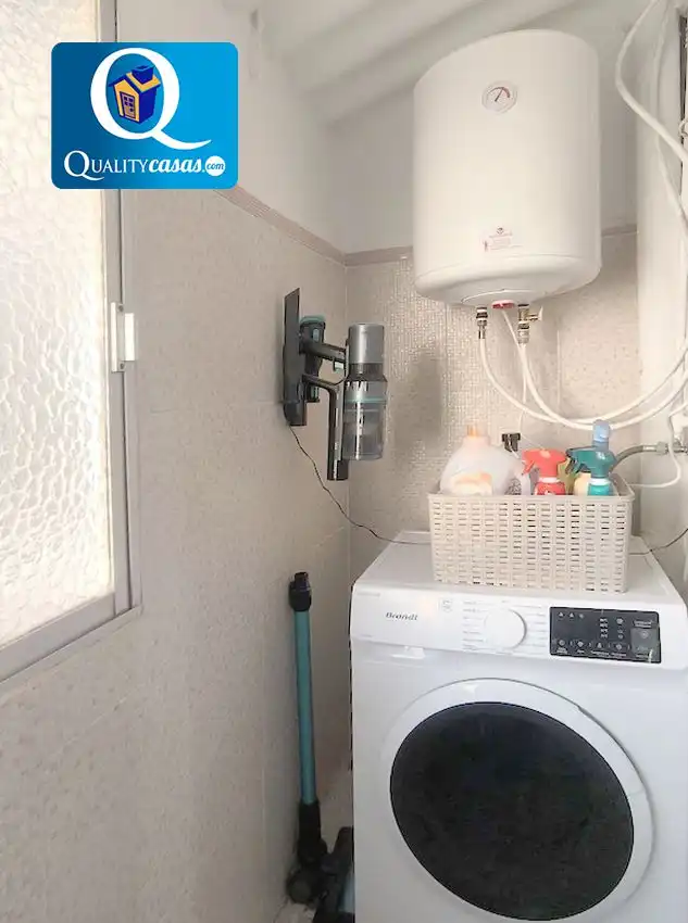 Dormitori de Apartament en venda en Elche / Elx amb Balcó