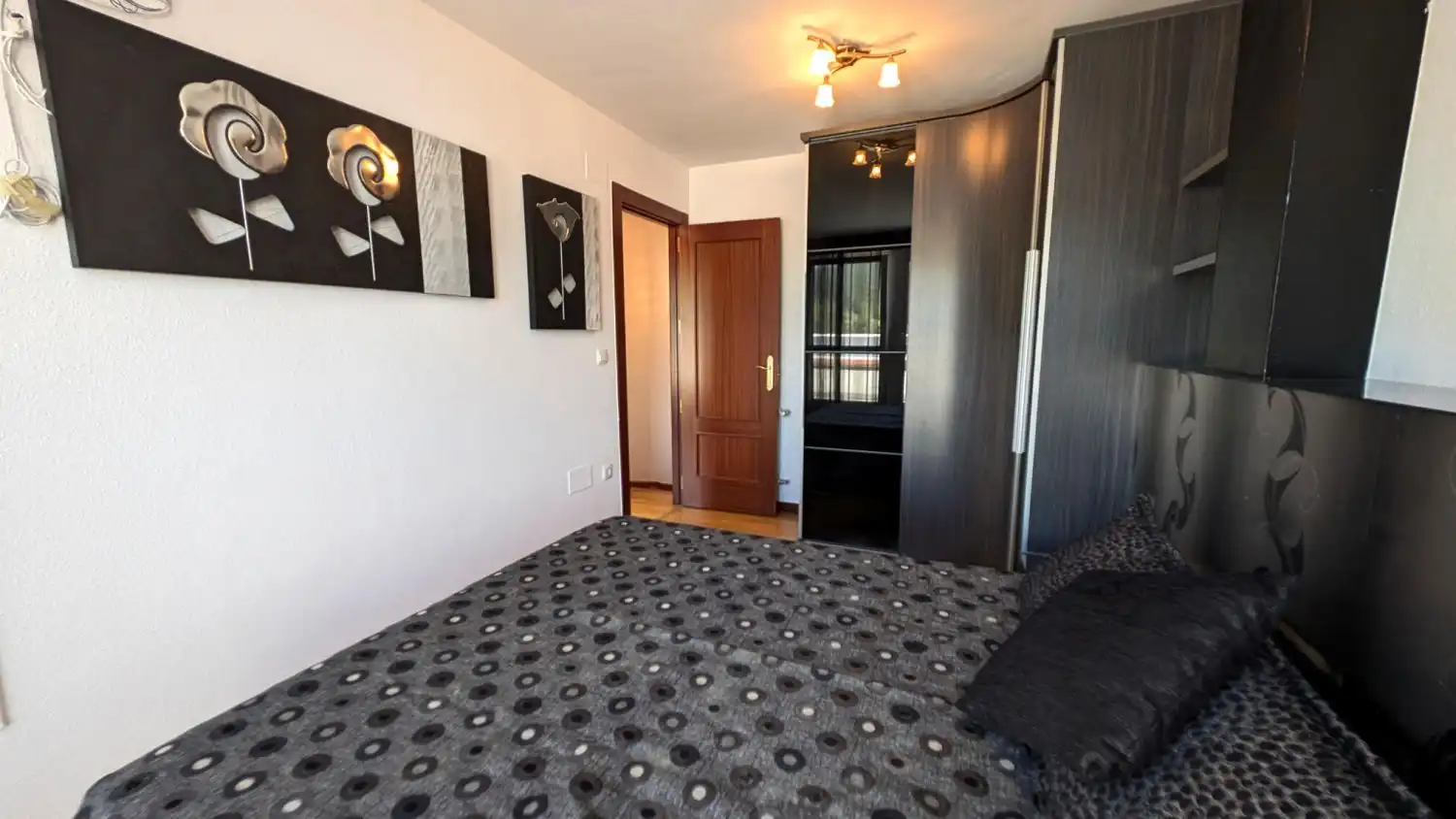 Bedroom of Flat for rent in Piélagos  with Heating, Terrace and Furnished