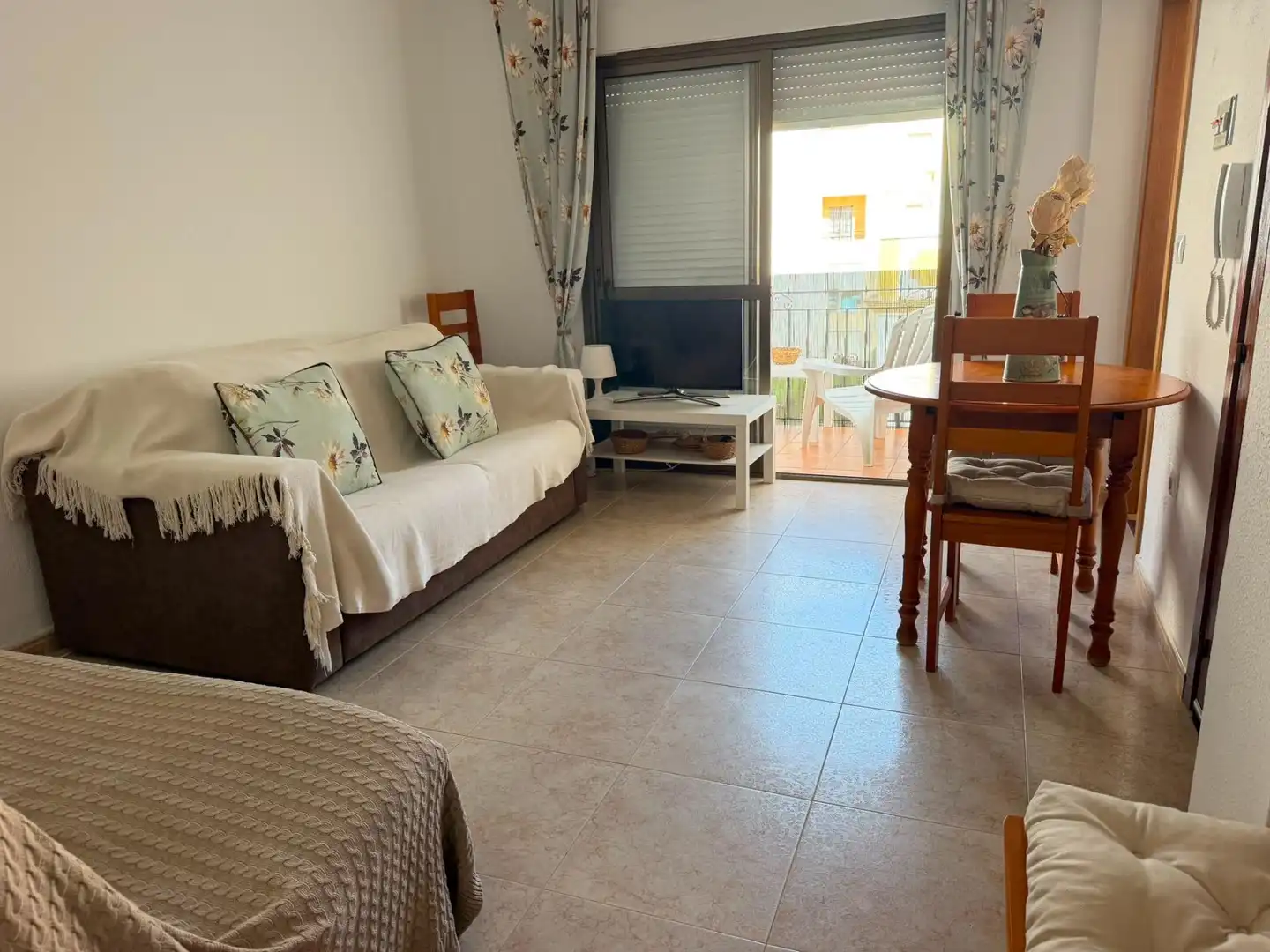 Living room of Flat for sale in Chipiona  with Terrace, Storage room and Furnished