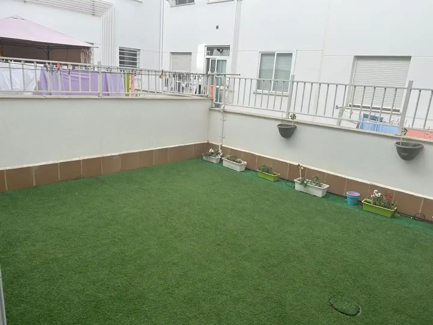 Terrassa de Pis de lloguer en Ávila amb Parquet, Traster i Piscina