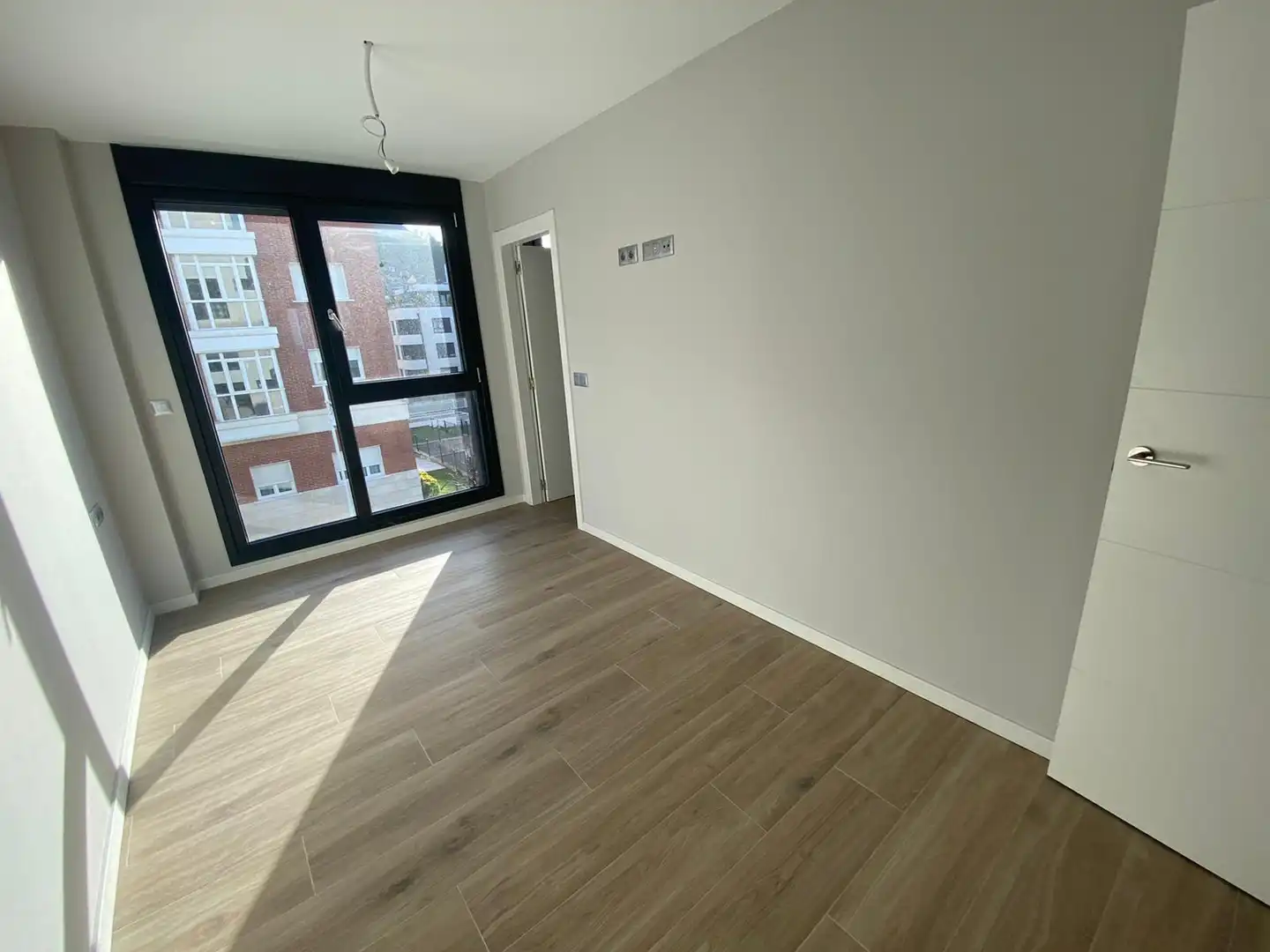 Bedroom of Flat for sale in Castro-Urdiales  with Heating, Parquet flooring and Terrace