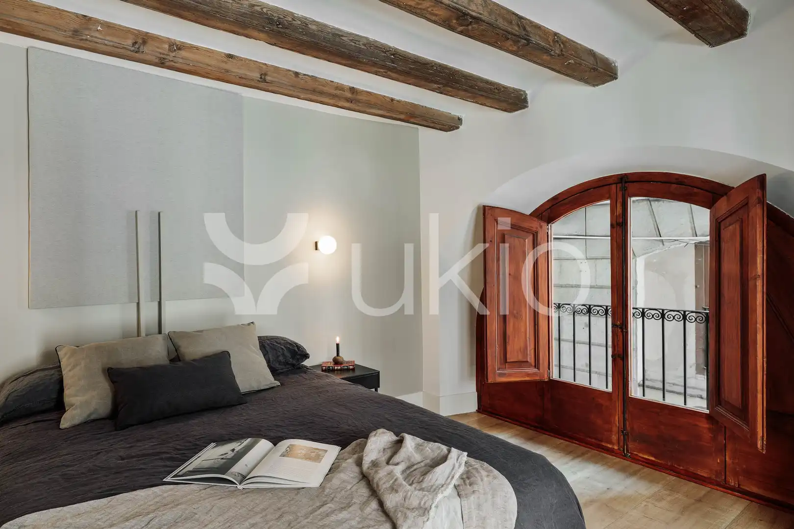 Habitación de Apartamento de alquiler en Barcelona con Aire acondicionado, Calefacción y Amueblado