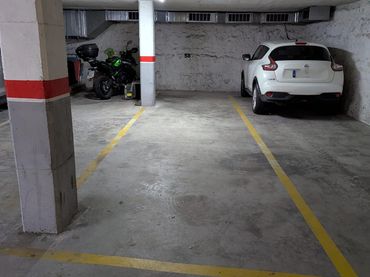 Individual en venta en Calle RAFAEL CASANOVA 5