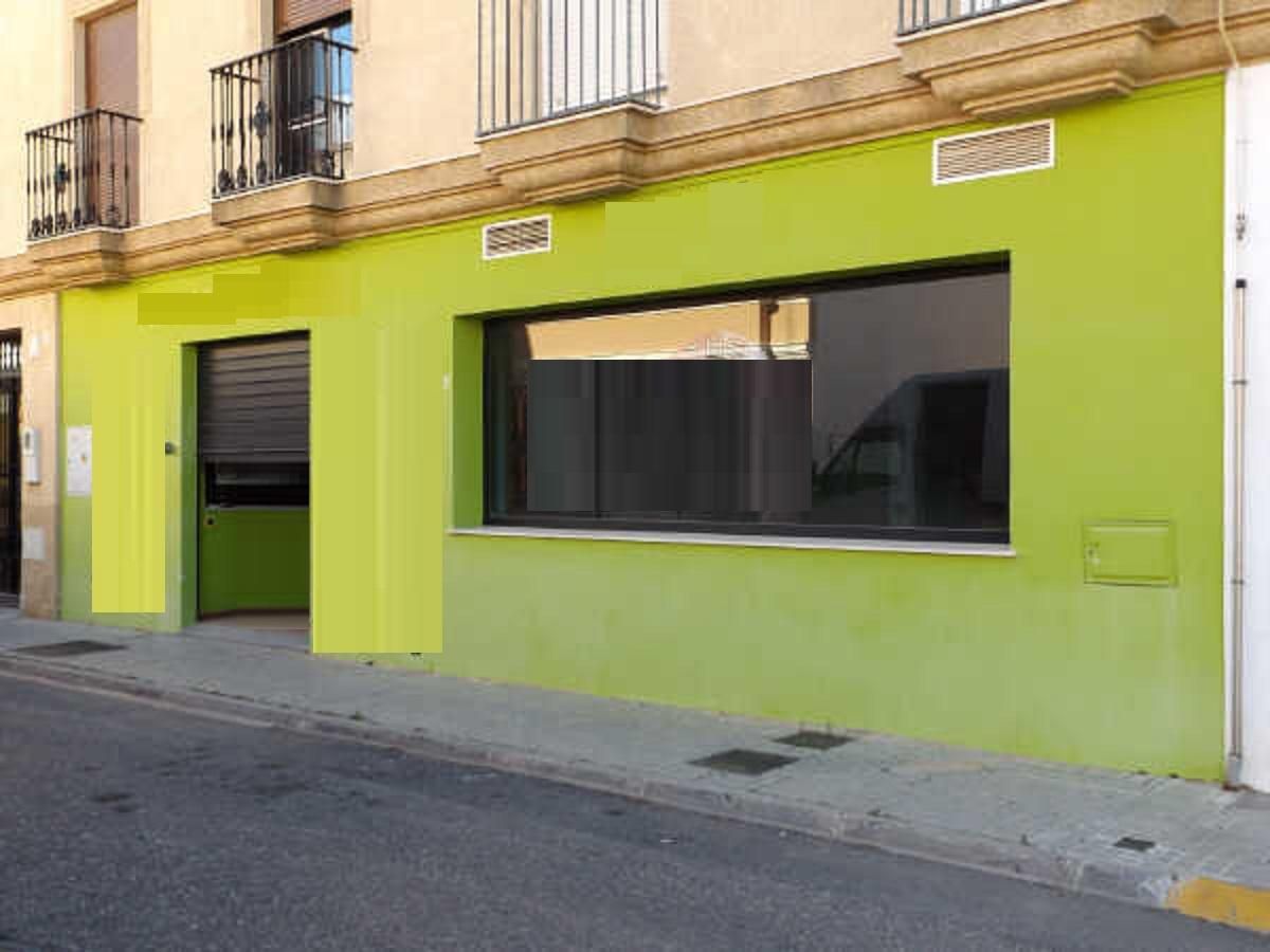 Vista exterior de Local en venda en Aguilar de la Frontera