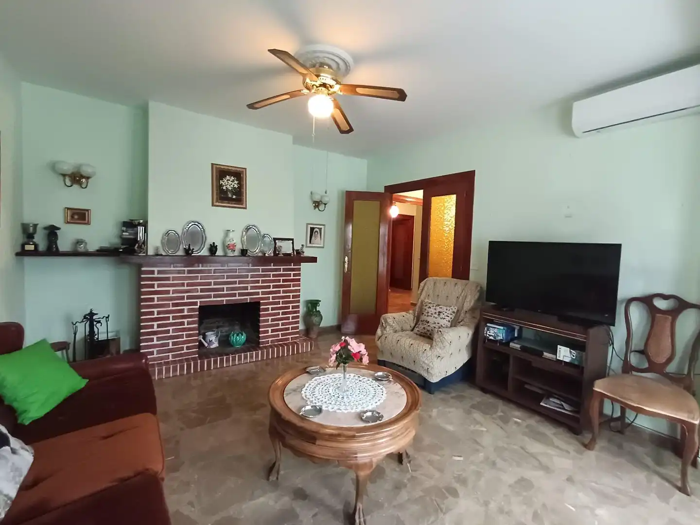 Sala d'estar de Casa o xalet en venda en Este