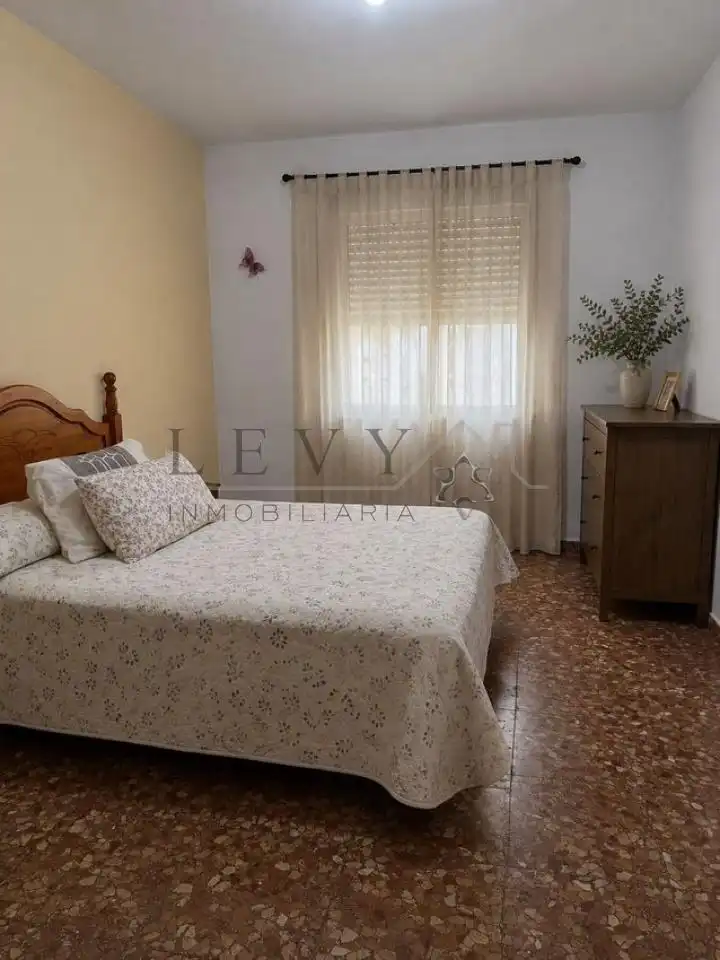 Detached house with garden for sale in Puerto de la Torre - Atabal, imagen 4