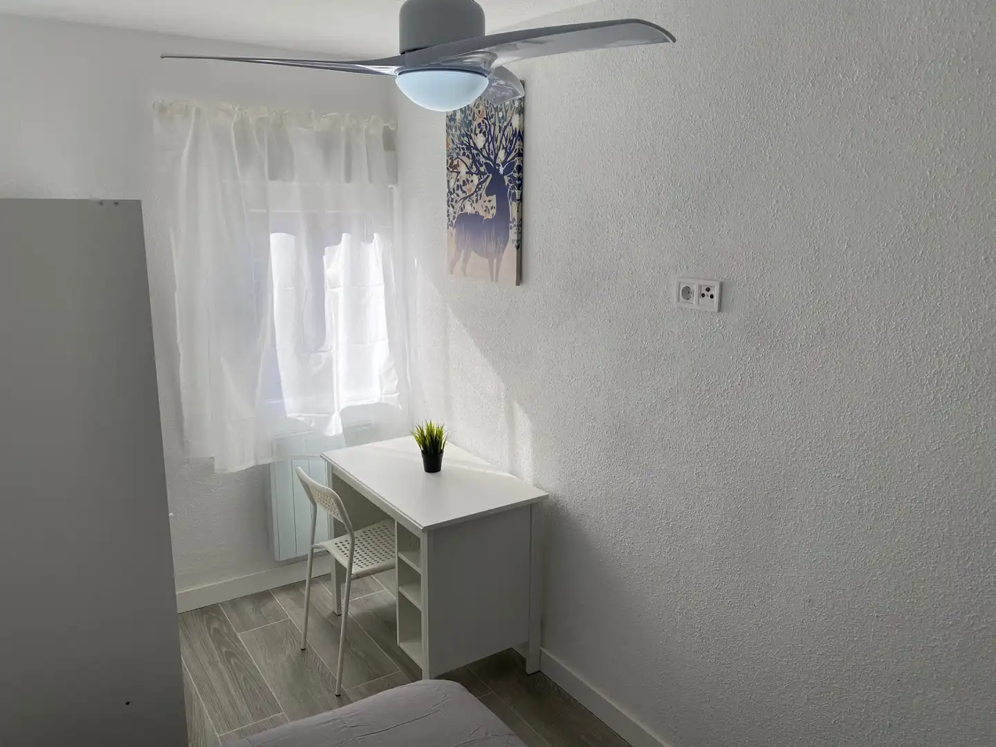 Habitación de Piso de alquiler en Madrid con Calefacción, Amueblado y Horno