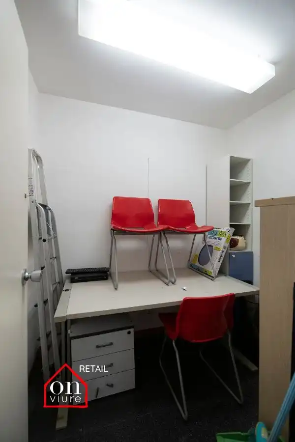 Local en venta en Sant Cugat del Vallès con Aire acondicionado, Calefacción y Parquet