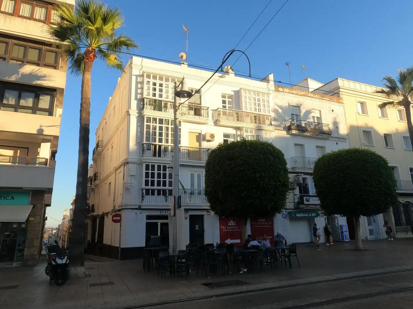 Außenansicht von Wohnung zum Verkauf in San Fernando mit Terrasse und Balkon