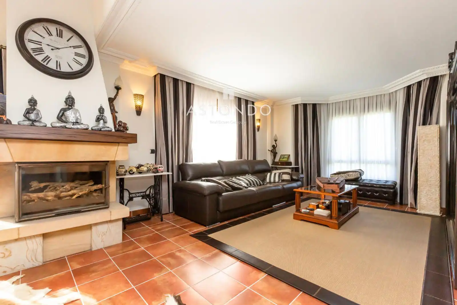 Sala de estar de Casa o chalet en venta en Bareyo con Calefacción, Jardín privado y Terraza