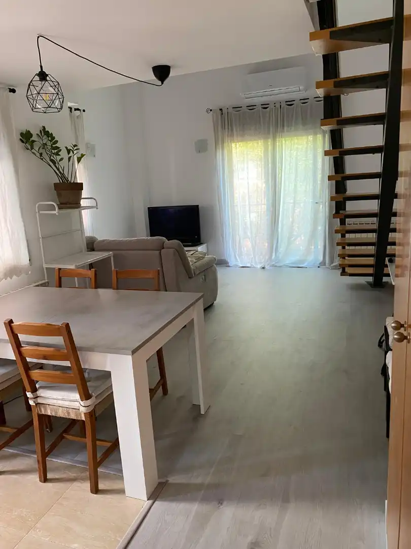 Ático de alquiler en Eixample Sud – Migdia